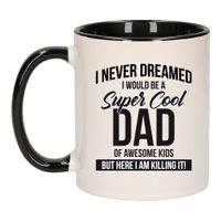 Cool dad of awesome kids mok / beker zwart wit 300 ml - Cadeau mokken - Papa/ Vaderdag