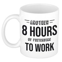 8 hours of pretending to work kado mok / beker wit en zwart - cadeau collega - thumbnail