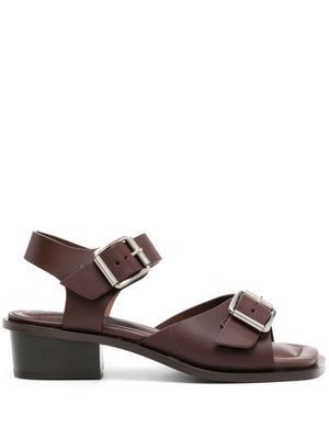LEMAIRE sandales en cuir à boucles 35 mm - Marron