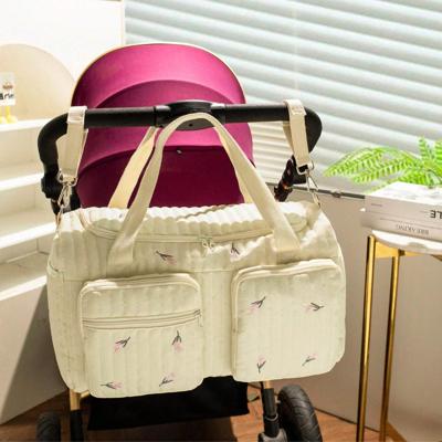 Large Capacity Mommy Travel Bag, Suitable For Dads; Multi-Pocket Utility Design With Functional Compartments To Store Various Baby Essentials. Multicolor / 093 Tulip