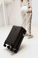 Guess Wilder Travel Koffer Dames Zwart/Bruin - Maat One Size - Kleur: ZwartBruin | Soccerfanshop Guess Wilder Travel Koffer Dames Zwart/Bruin - Maat One Size - Kleur: ZwartBruin | Soccerfanshop