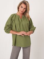 Losse katoenen blouse met 3/4 raglan pofmouwen