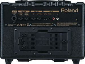 Roland AC-33 akoestische gitaarversterker combo zwart