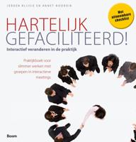 Hartelijk gefaciliteerd (Hardback)