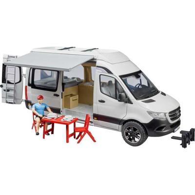 bruder Mercedes Benz Sprinter Camper met chauffeur modelvoertuig