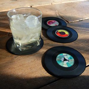 Vinyl Onderzetters - Stijlvolle Bescherming voor Tafels - Set van 4 - Retro Accessoires - Retro Onderzetters