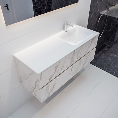 Mondiaz Vica Cloud badmeubel wit carrara mat 120 cm 4 lades solid surface enkele spoelbak rechts 1 kraangat