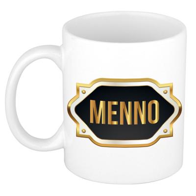 Naam cadeau mok - heren - Menno - gouden embleem - 300 ml - meester - bedankje