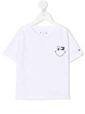 Tommy Hilfiger Junior t-shirt à logo brodé - Blanc