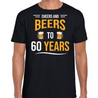 T-shirt 60 jaar - Cheers and beers zwart - heren - verjaardag cadeau shirt