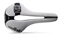 Selle italia flite boost kit carbon superflow saddle - mathieu van der poel edition