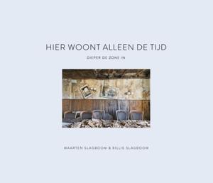 Hier woont alleen de tijd (Hardback)