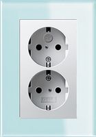 Dubbel stopcontact wit glanzend met Gira esprit mint glas afdekraam rond