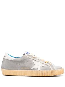 Golden Goose baskets Super Star en daim - Gris