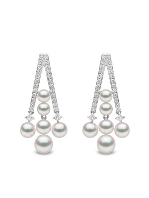 Yoko London boucles d'oreilles Sleek en or blanc 18ct ornées de diamants et de perles d'Akoya - Argent
