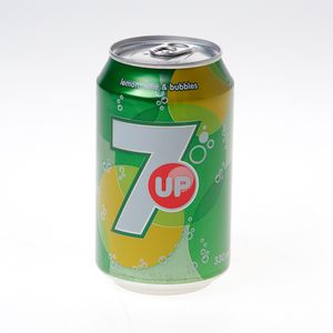 Blikje Seven-Up Free 33cl*