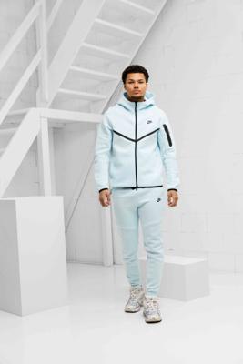 Nike Tech Fleece Trainingspak Heren Lichtblauw - Maat M - Kleur: Lichtblauw | Soccerfanshop