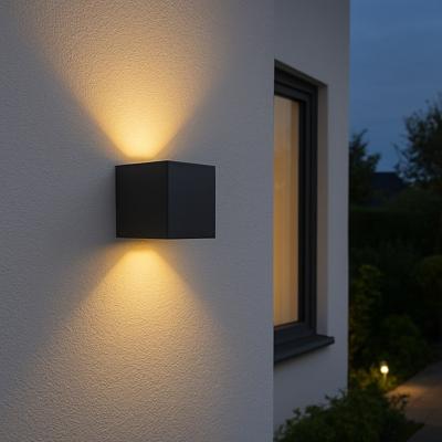 Lyora WandlampRoty Cubo met instelbare lichtbundel - MBP-8033