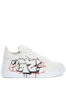 Giuseppe Zanotti baskets Talon à imprimé graffiti - Blanc