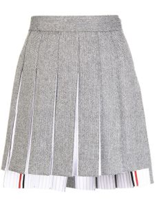 Thom Browne jupe plissée à motif de chevrons - Gris