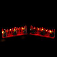 Kerstdorp hekjes - 4x - rood - met led licht - 15 x 2,5 x 6 cm - kunststof - omheining - thumbnail