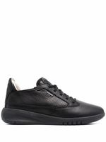 Geox baskets à lacets - Noir Geox baskets à lacets - Noir