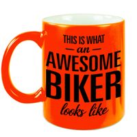 Awesome biker cadeau mok / beker neon oranje 330 ml - thumbnail