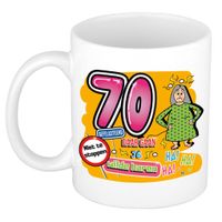 Cadeau mok 70 jaar - daar gaan je wilde haren - keramiek - 300 ml