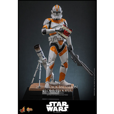 Hot Toys Star Wars 212th Attack Battalion Clone Trooper Deluxe