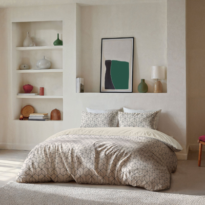 Dekbedovertrek Sharp Angles - Tweepersoons (200x200 Cm) - Beige Microvezel - - Byrklund - Dekbed-Discounter.nl Dekbedovertrek Sharp Angles - Tweepersoons (200x200 Cm) - Beige Microvezel - - Byrklund - Dekbed-Discounter.nl