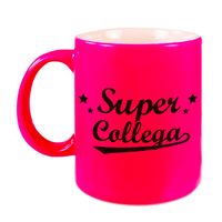 Super collega cadeau mok / beker sterren neon roze 330 ml   - - thumbnail