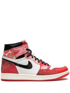 Jordan baskets Spider-Man Across the Spider-Verse x Air Jordan 1 Next Chapter - Rouge