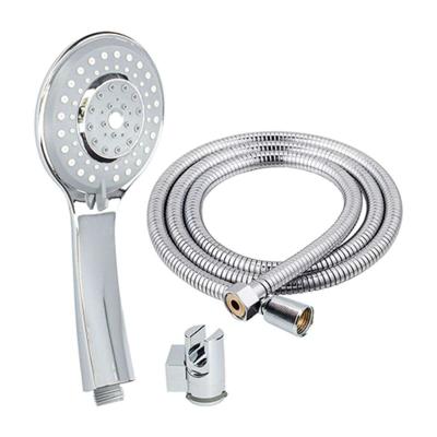 Een douchekop met een slang die rechtsreeks naar het water loopt Fontastock H 1/2" 2 m (8430025005506)