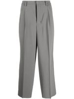 AMI Paris pantalon droit à détails plissés - Gris