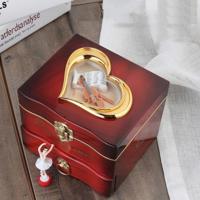 YL2047 klassieke nostalgische muziekdoos dansen meisje Clockwork simulatie acht-toneJewelry box (bruin) YL2047 klassieke nostalgische muziekdoos dansen meisje Clockwork simulatie acht-toneJewelry box (bruin)