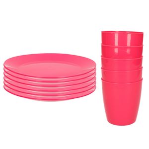 Kunststof ontbijt/diner 8x bordjes 26 cm en 10x bekertjes 300 ML set roze