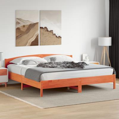Bedframe zonder matras massief grenenhout wasbruin 200x200 cm