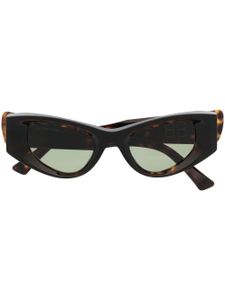 Balenciaga Eyewear lunettes de soleil Odeon à monture papillon - Marron