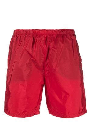 Prada short de bain à plaque logo - Rouge