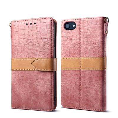 iPhone 7 & 8 tweekleurig Krokodil structuur PU leren Flip Hoesje met houder, draagriem en opbergruimte voor pinpassen & geld (roze)