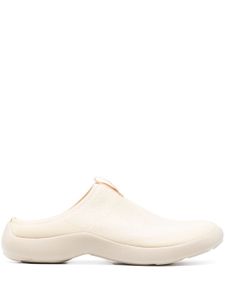 Tabi Footwear chaussons à bout Tabi - Tons neutres