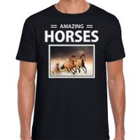 Bruine paarden t-shirt met dieren foto amazing horses zwart voor heren