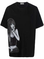 Yohji Yamamoto t-shirt à imprimé façon illustration - Noir