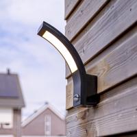 Bristol - LED Wandlamp met sensor - 10 Watt 814 Lumen - Bewegingssensor en schemerschakelaar - 3000K warm wit licht - zwart