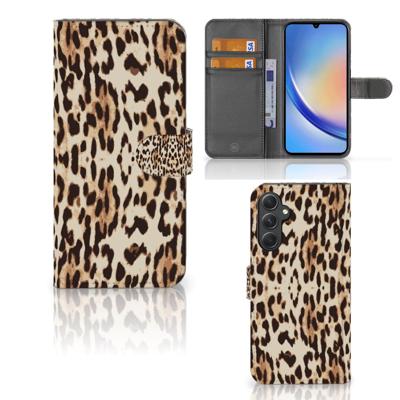 Samsung Galaxy A24 4G | Telefoonhoesje | Met pasjeshouder | Leopard
