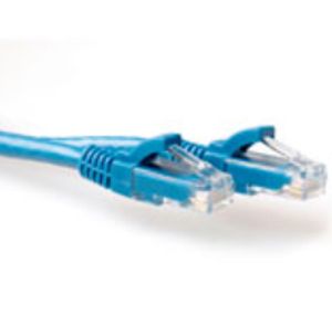 ACT Blauwe 5 meter LSZH U/UTP CAT6A patchkabel met RJ45 connectoren