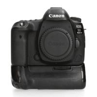 Canon Canon 5D Mark IV 60.601 kliks - thumbnail