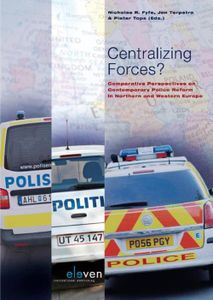 Centralizing forces? - - ebook