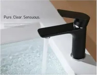 Amora Wastafelkraan - Stijlvolle Koud/Warm Waterkraan met Messing Behuizing