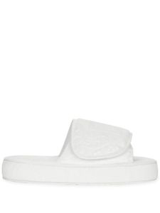 Dolce & Gabbana chaussons en coton à logo embossé - Blanc